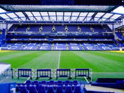 Gramado do Stamford Bridge de Londres