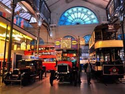 Veículos antigos do Museu do Transporte de Londres