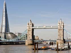The Shard e a Tower Bridge de Londres