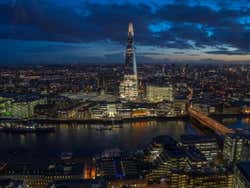Vistas de Londres ao anoitecer do Sky Garden