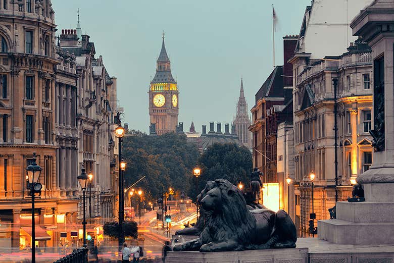 Os leões da Trafalgar Square e o Big Ben 
