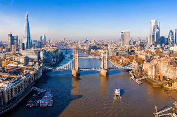 Escala em Londres? Tour privado saindo do aeroporto